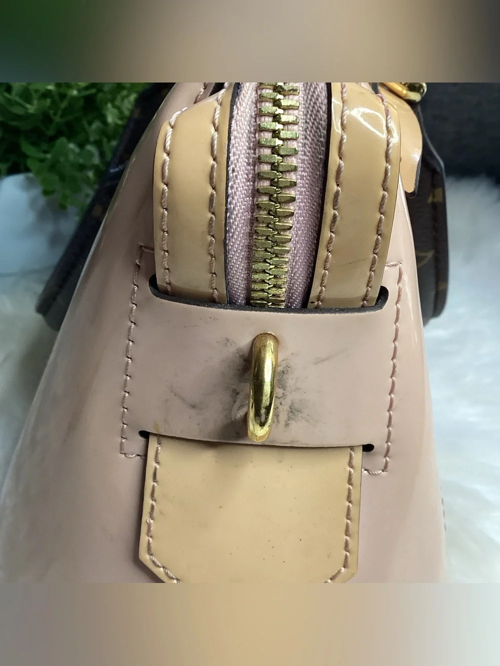 LOUIS VUITTON Rose Ballerine Vernis Miroir Tote Bag